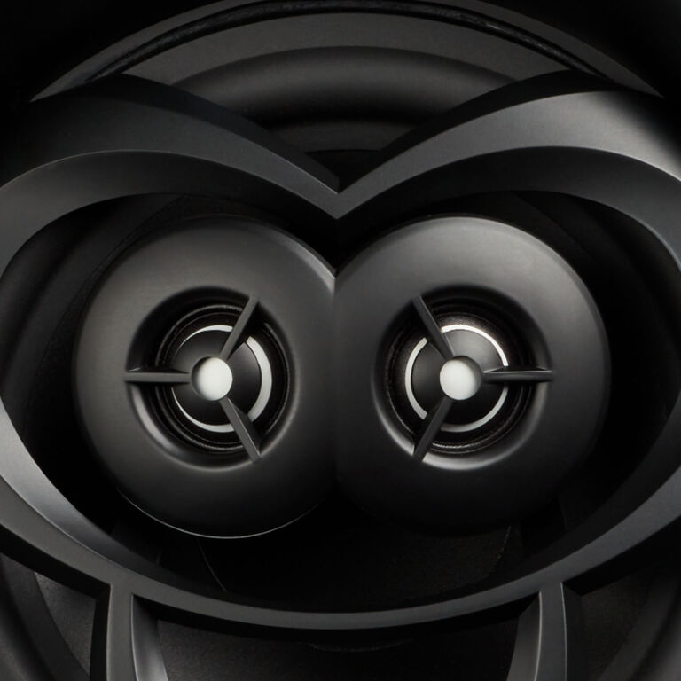 Pivoting Aluminum Oxide Dome Tweeter for lifelike sound everywhere in the room