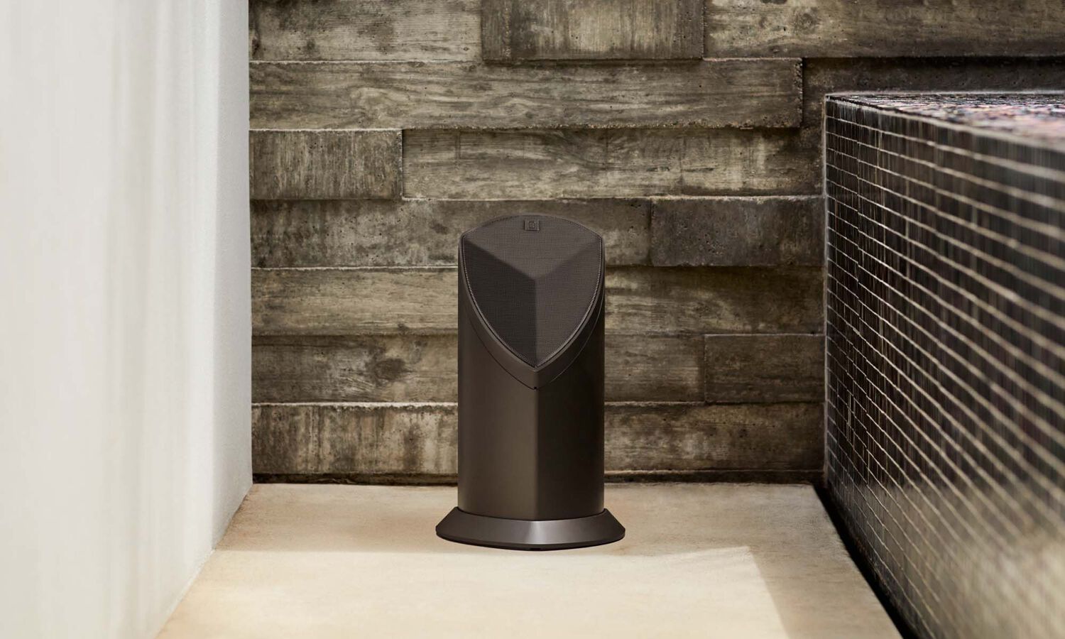 All-In-One Sound Bar for big sound in an ultra-slim cabinet
